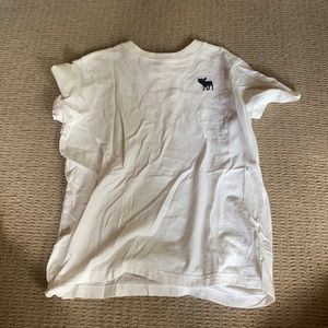 Abercrombie- Boys White T-Shirt
